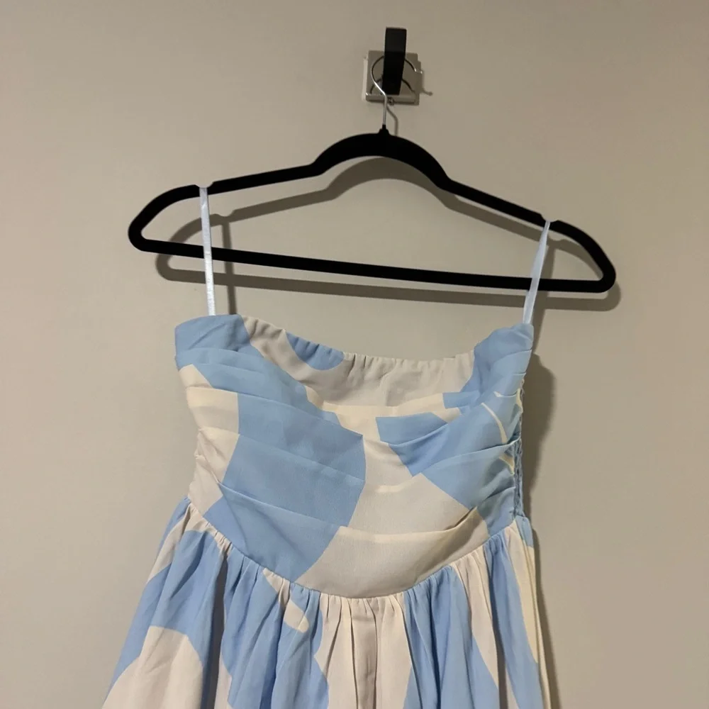 Petal & Pup Nesta Maxi Dress Size Large - Picture 5 of 8